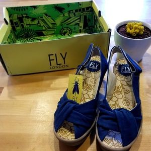 Fly London Yakin Cupido wedge sandal